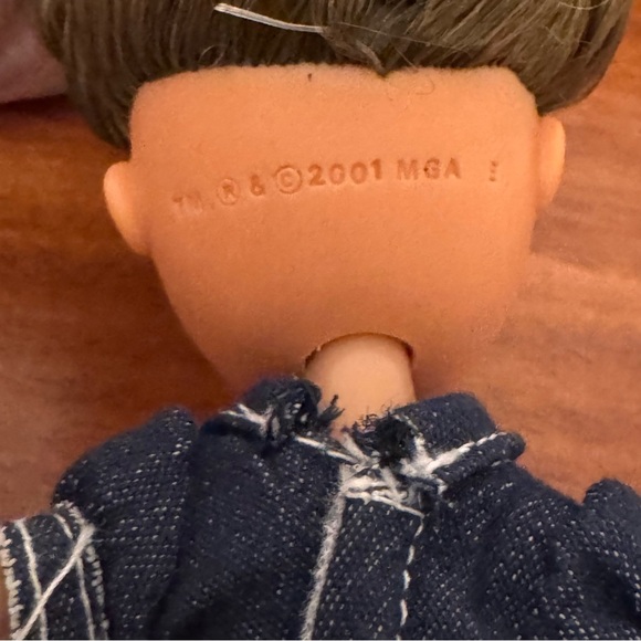 Vintage Bratz Lot of 3 Dolls 2001 & 2009 Y2K - Picture 11 of 12